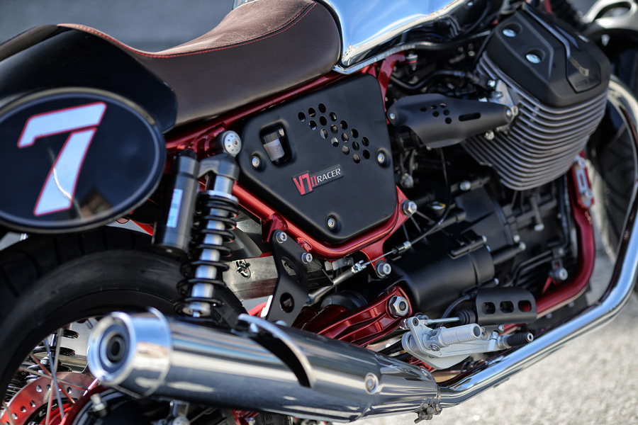 Moto Guzzi V7 II Racer - 2013 - 5