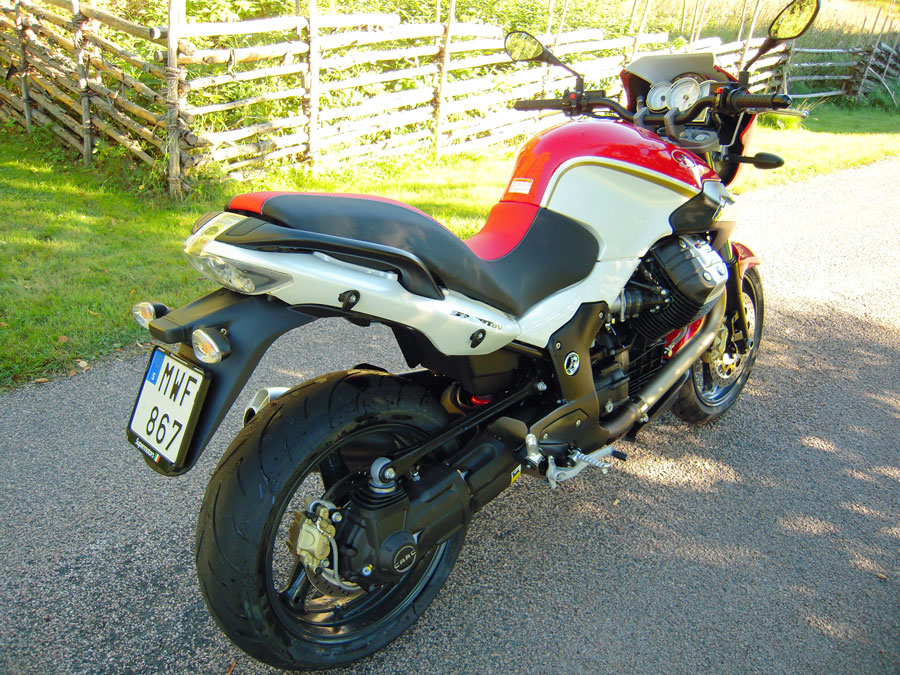 Moto Guzzi 1200 Sport 8V ABS - 2012 (såld) - 3