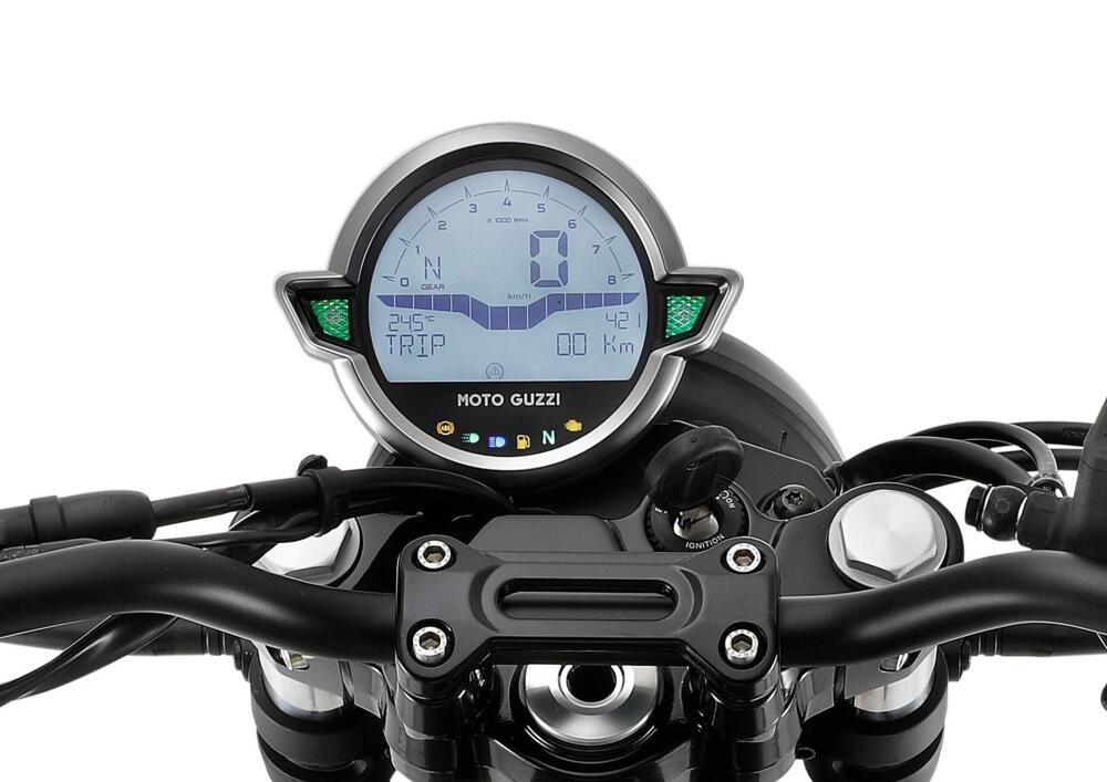 Moto Guzzi V7 Stone - 2021 - 11
