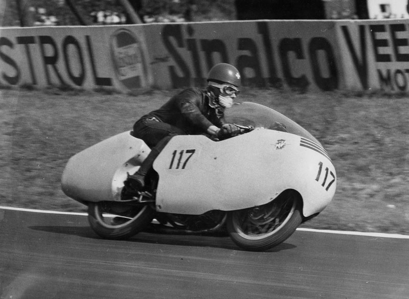 MV Agusta - 4