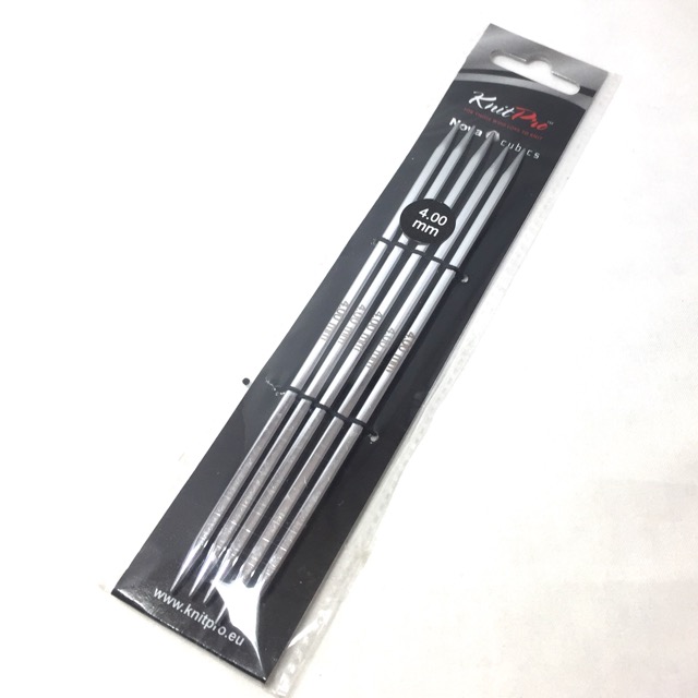 Nova Cubics strumpstickor 15 cm