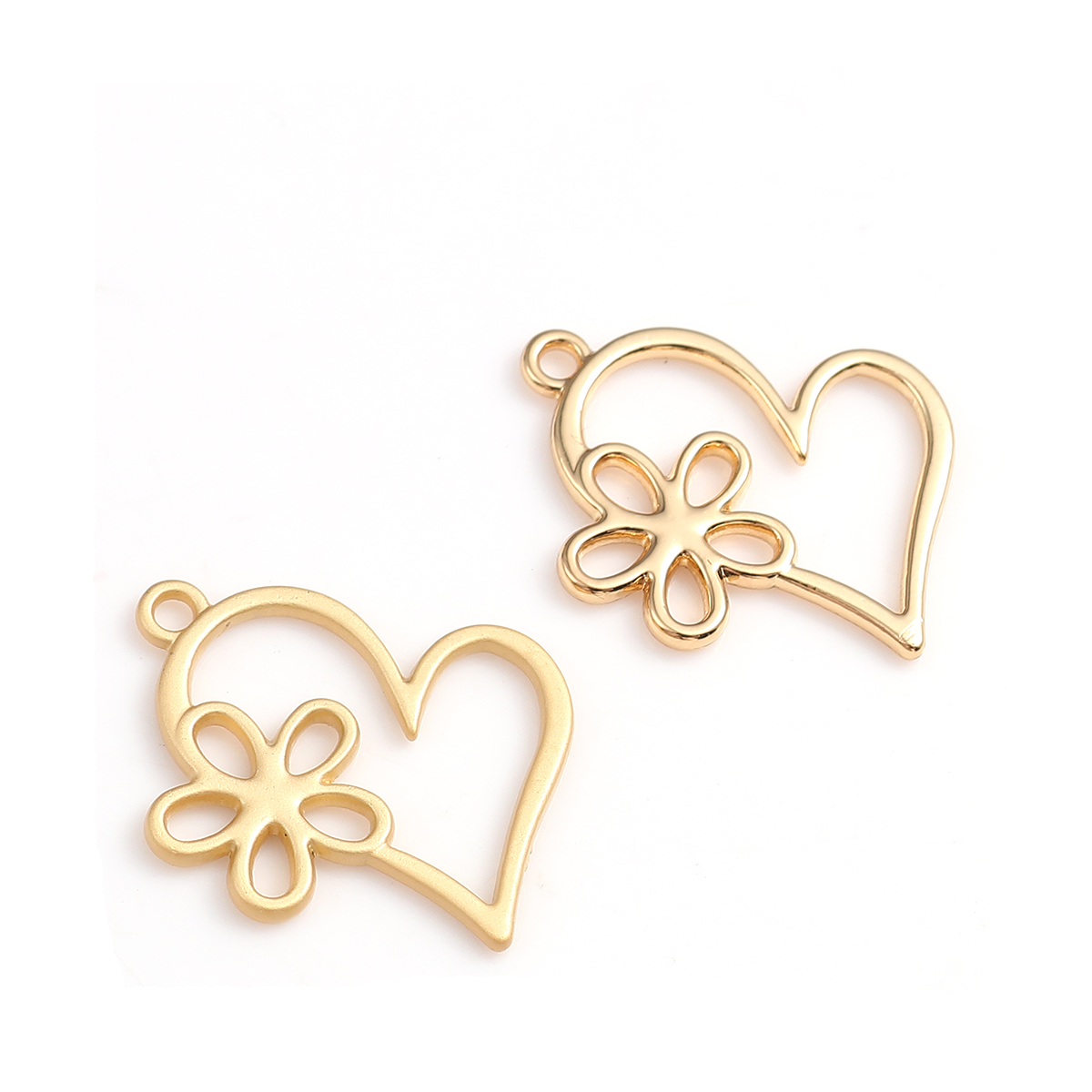 Charm  heart flower gold