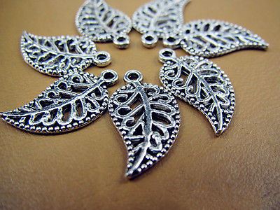 Charm -  swirl leaf 18mm - 2
