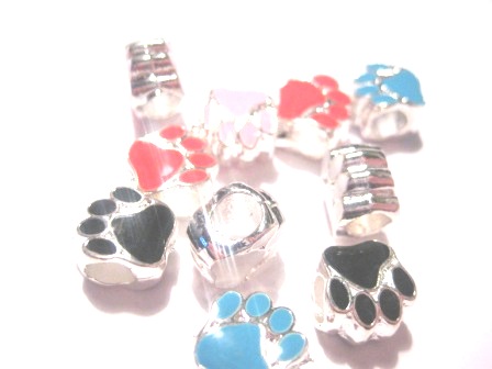 Bead / pendant- paw d.blue - 2