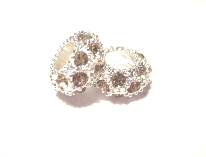 Bead / pendant--  beigegul