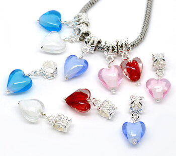 Bead / pendant- hearts lampwork