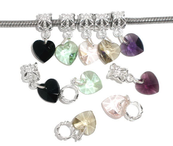 Bead / pendant- hearts Crystal