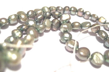 Freshwater Pearls - Potato 4-5mm grey