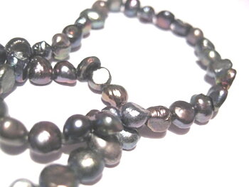 Freshwater Pearls - Potato 6-7mm , Peacock