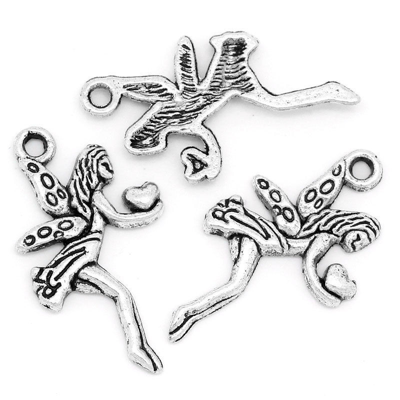 Charm -angel with heart - 2