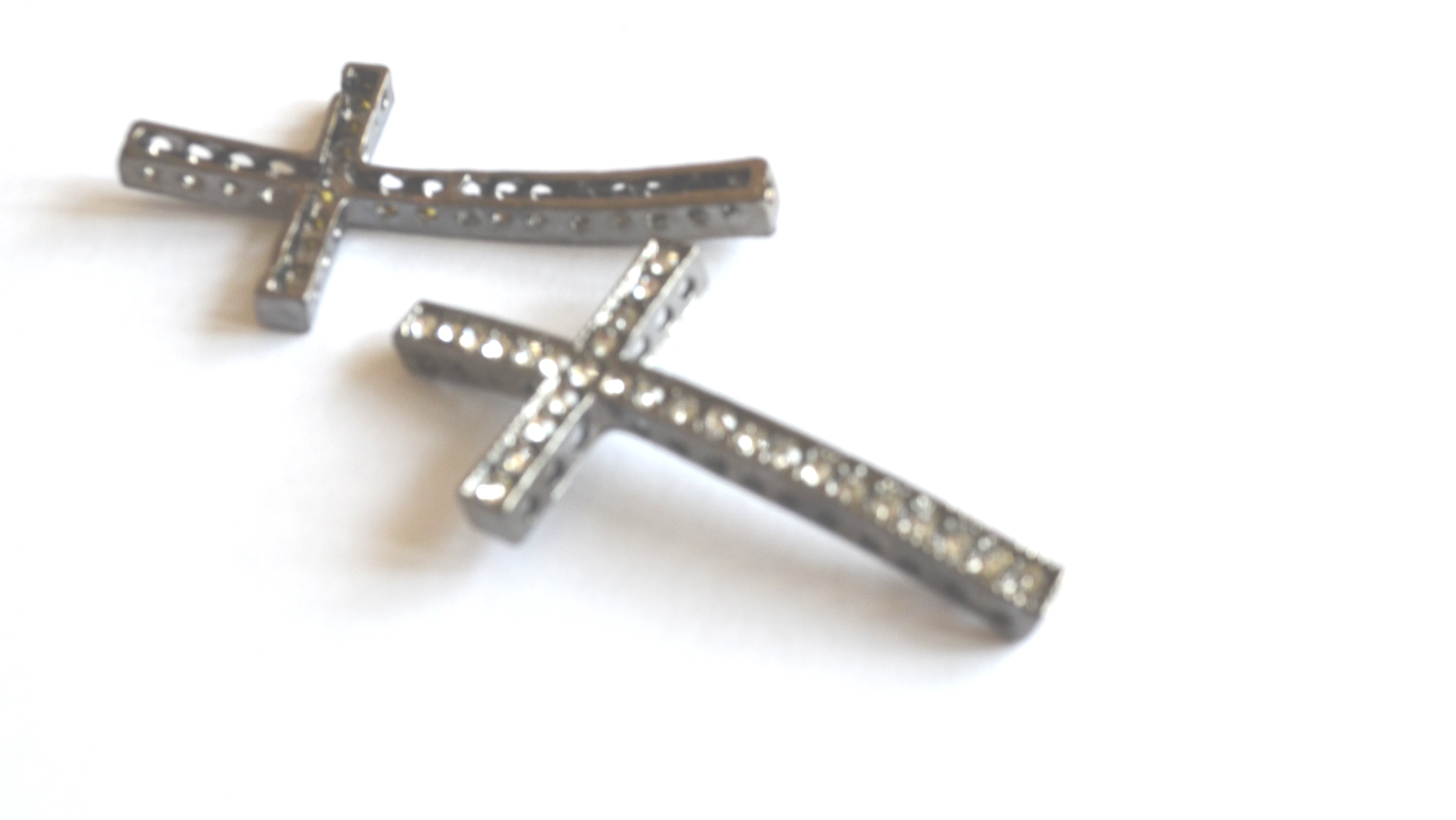Black cross - strass - 2