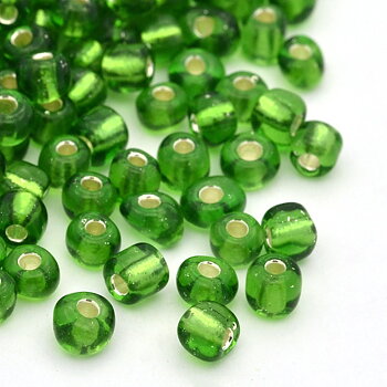Seedbeads  silverlined- Grön 3mm 8/0
