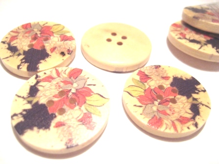 Wood buttons, 30mm  Black splash
