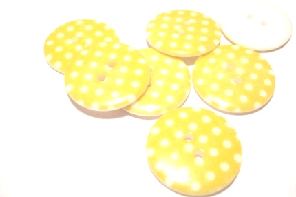 Wood buttons, 23mm  yellow