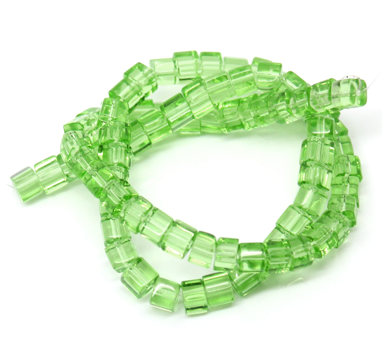 Glass Beads - Cube, Green 4 mm, 1 strand