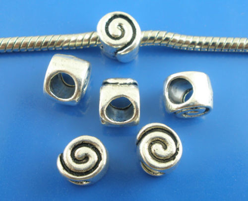 Bead / pendant swirl round
