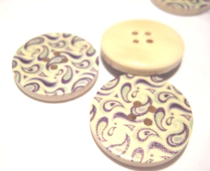 Wood buttons, 30mm  Paisley