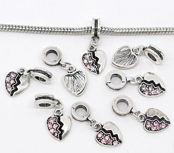 Bead / pendant- hearts pink cracked