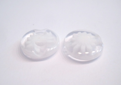 Resinknappar, 14mm,  Blomma - Vit