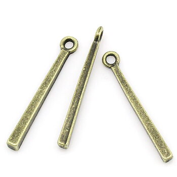 Charm  Bronze -  Cuboid