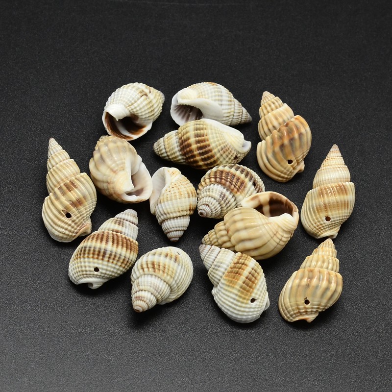 Charm,  shell beige