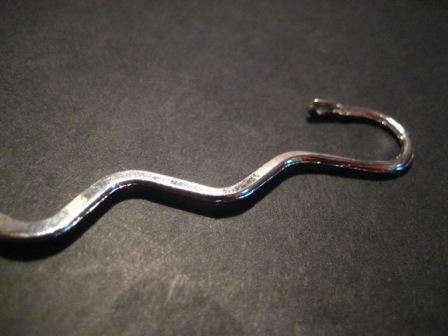 Bokmärke - silvpläterad metall, vågigt