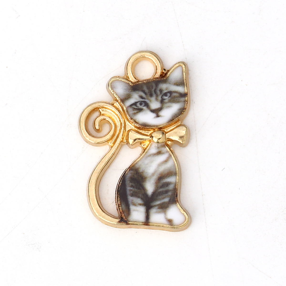 Charm   Enameld CAt Grey
