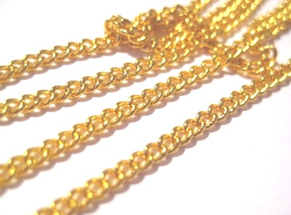 Narrow chain - closed link
