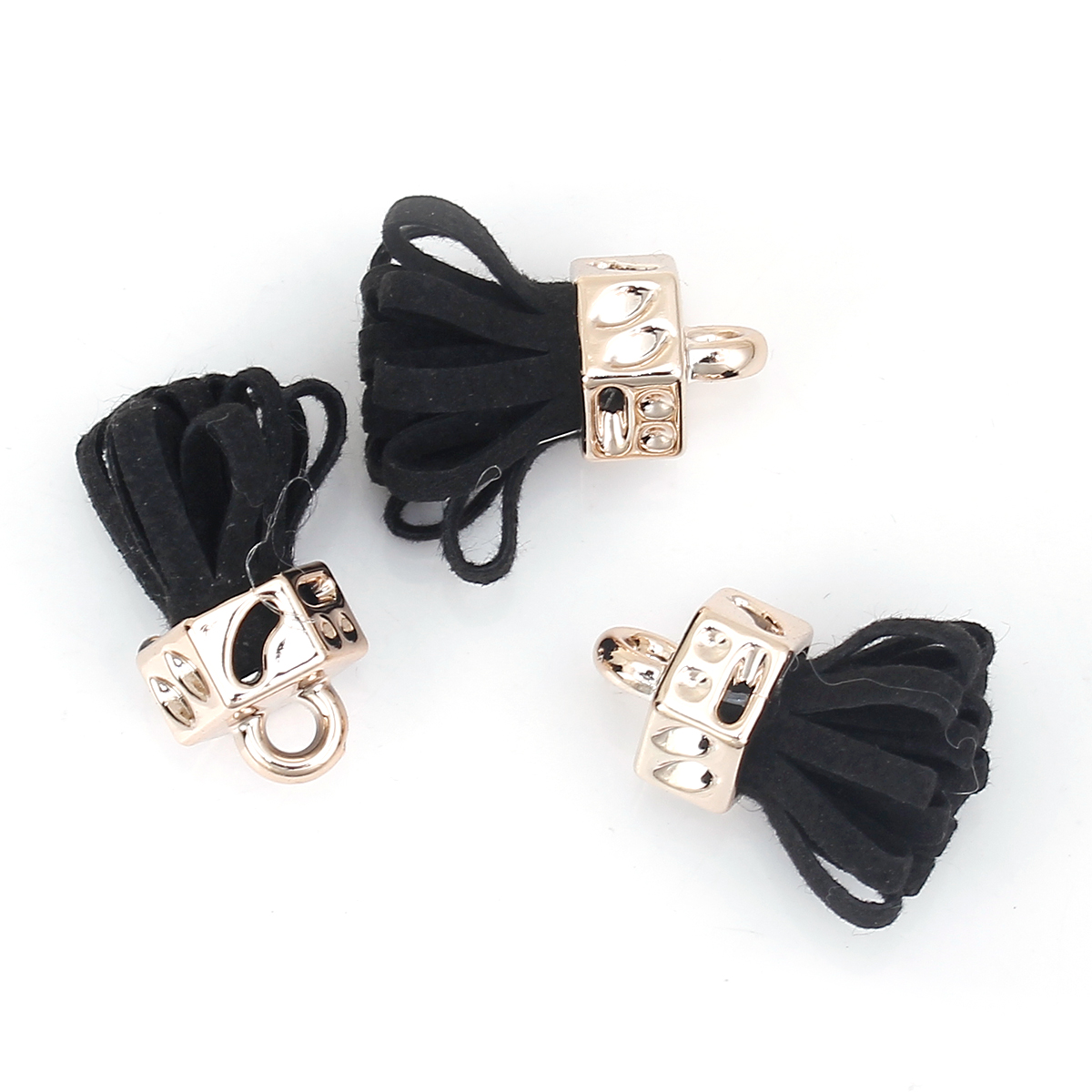 Charm -   CCB / Velvet Tassel - 2