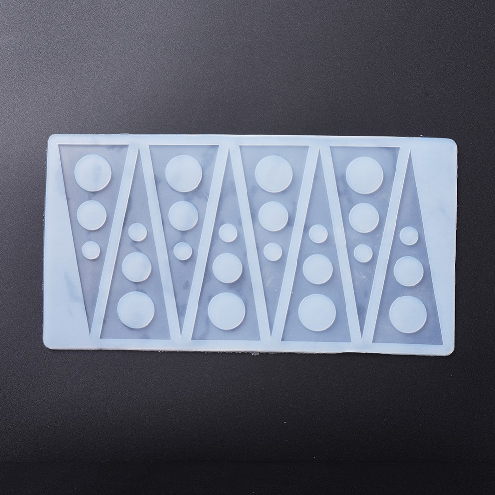 Silicone Resin Mold . triangles 