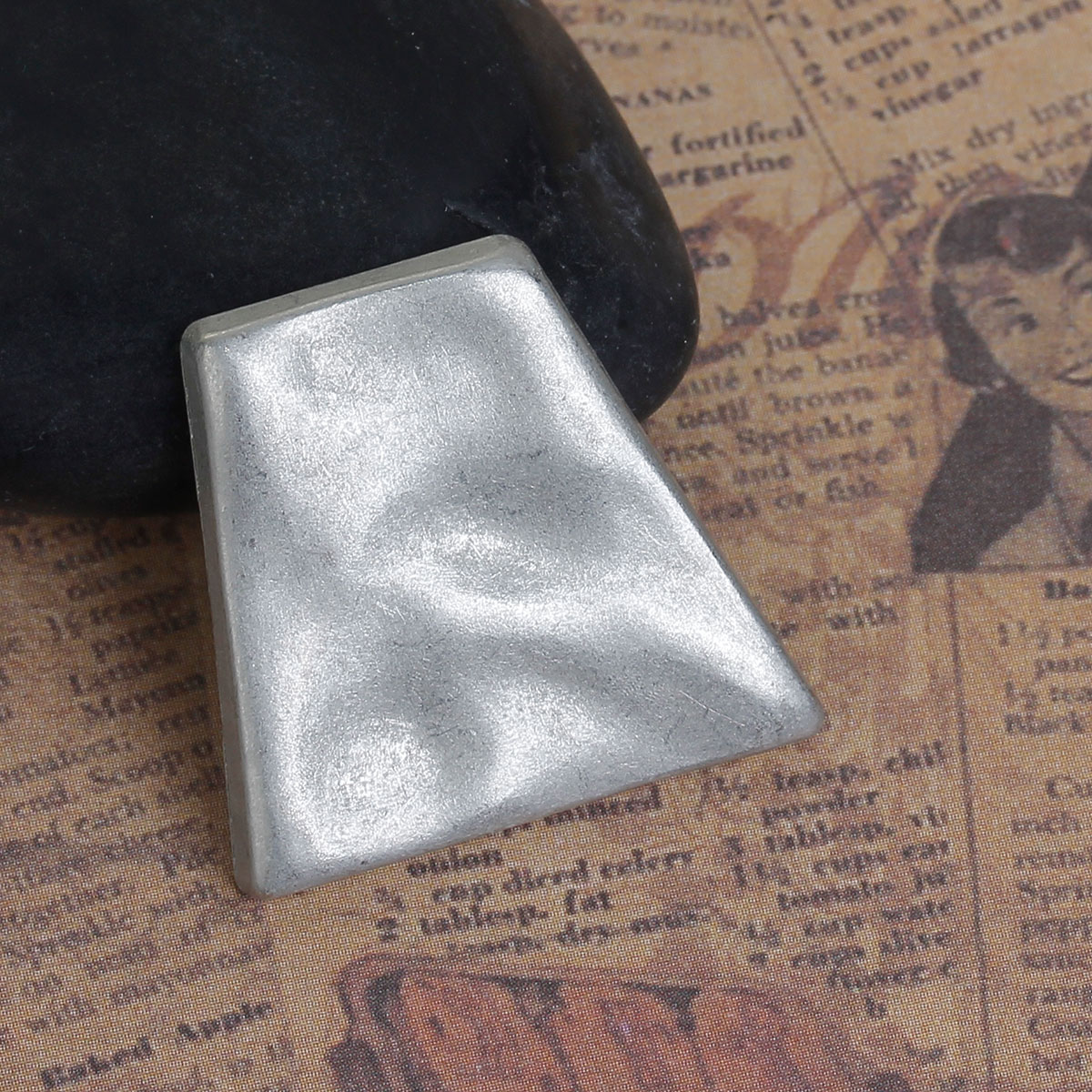 Buttons in the metal - Pewter - Trapezoid