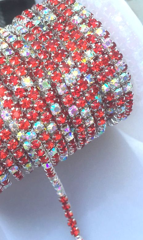 Rhinestone Chain Silver - red/Clear AB SS6