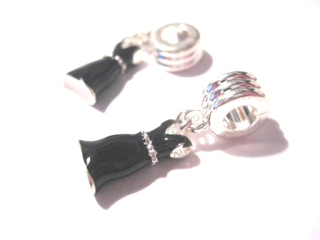Bead / Pendant,  dress black