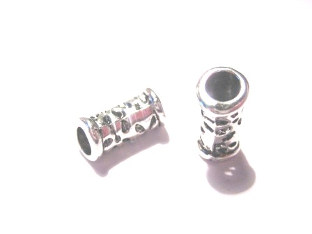 Pärla/ Regaliz - mönstrad lätt böjd tub, 5mm
