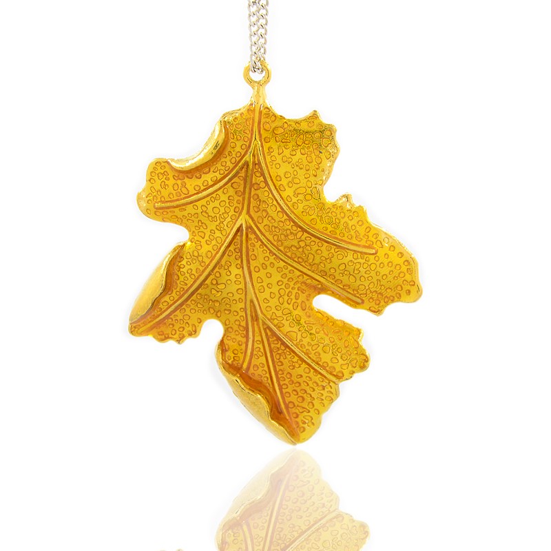 Large luxurious pendant - oak leaf, Gold