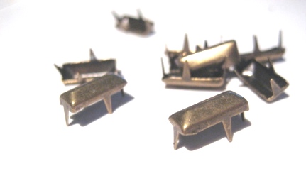 Nitar - Rektangulär brons 11x5mm - 2