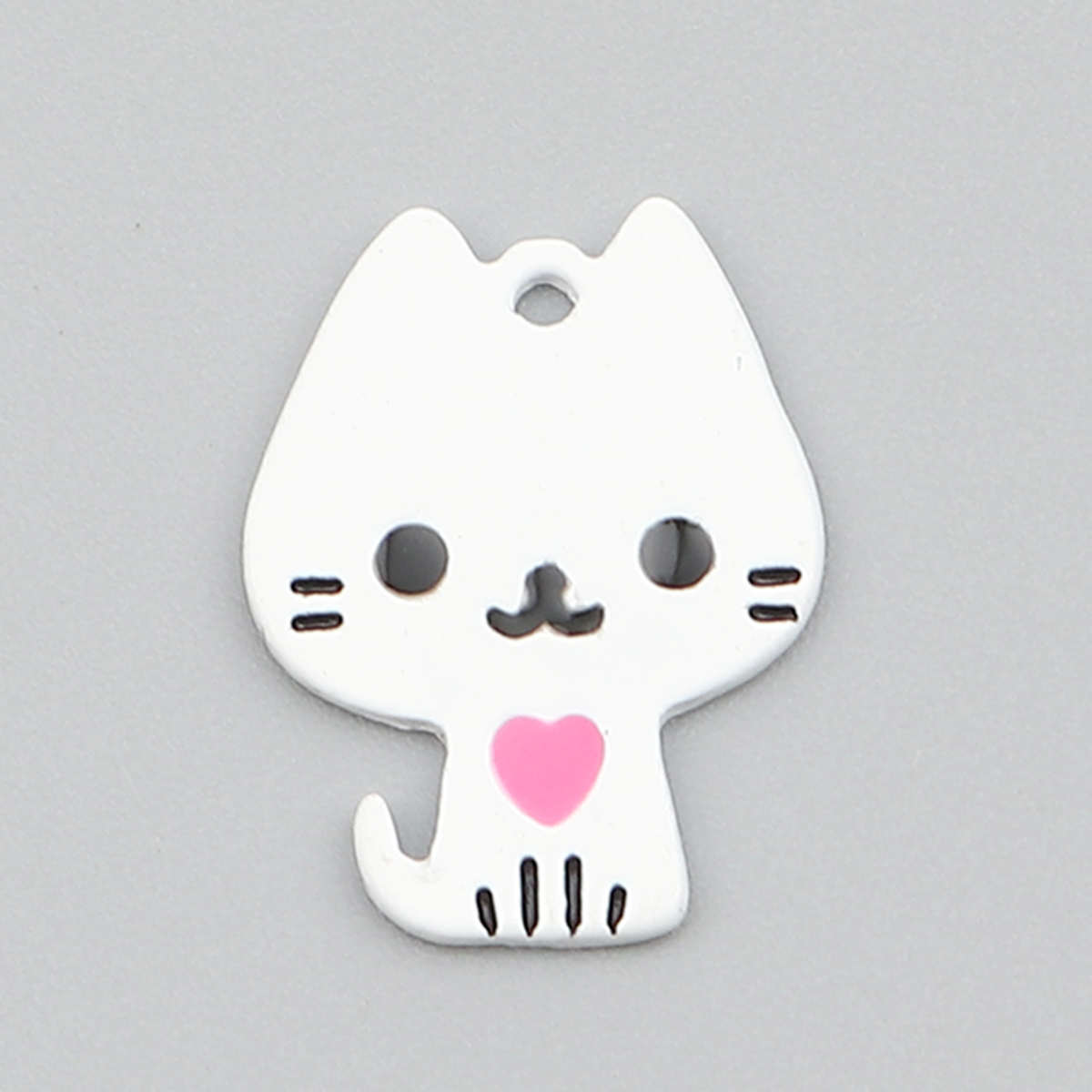 Charm   enameld cat  heart
