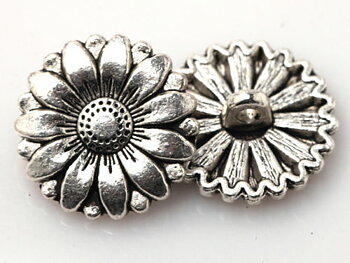 Knappar i metall , silver - Solros