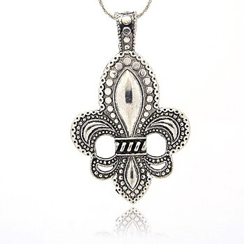Large Luxury pendant -Fleur de Lis