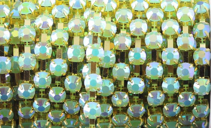 Rhinestone cup Chain   Lt. green jelly ab 6mm - 2
