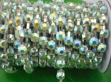 Rhinestone cup Chain   Lt. green jelly ab 6mm
