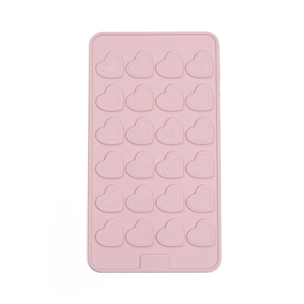 mold / forms in Silicon-  Patterned hearts