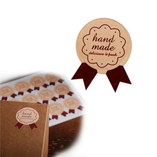 Etiketter "Hand Made"
