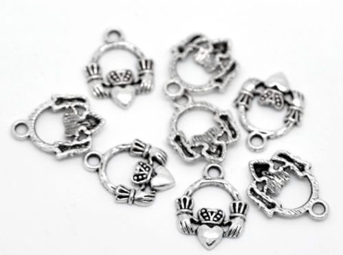 Charm - Claddagh ring