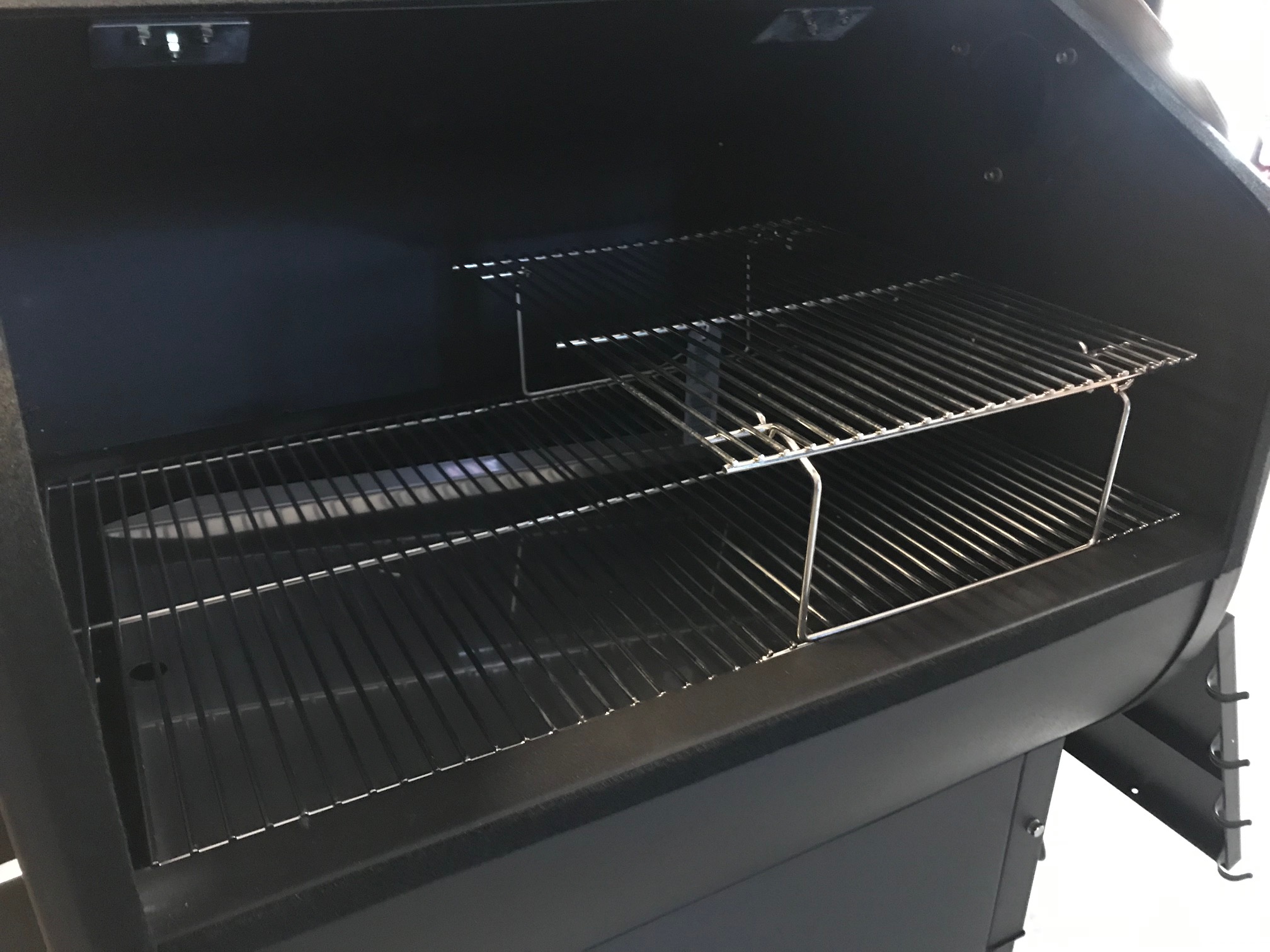 Vikbar Extrahylla till GMG Jim Bowie Pellet Grill. - 3
