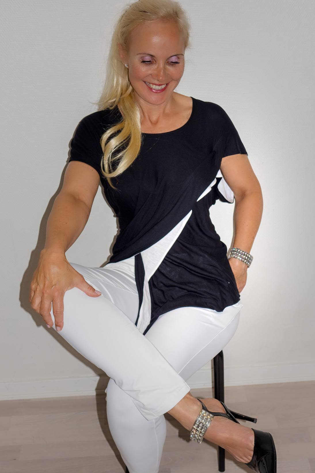 Fancy Pants White - 3