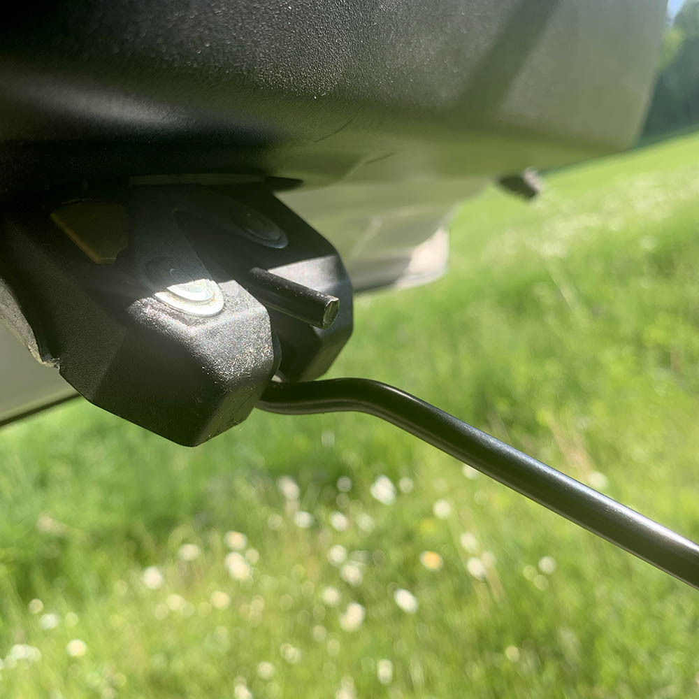 Ge hunden frisk luft samtidigt som du kan låsa bilen