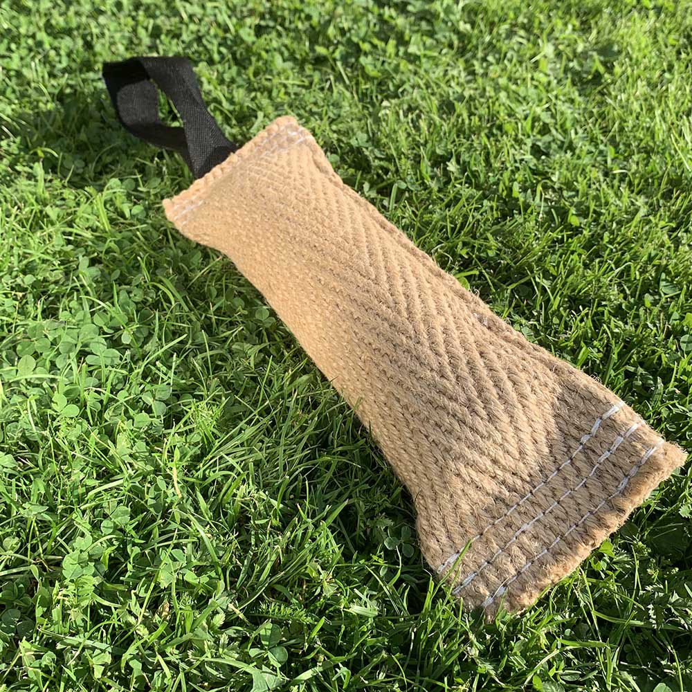 Liten bitstock i jute 30 cm till hundträning och lek