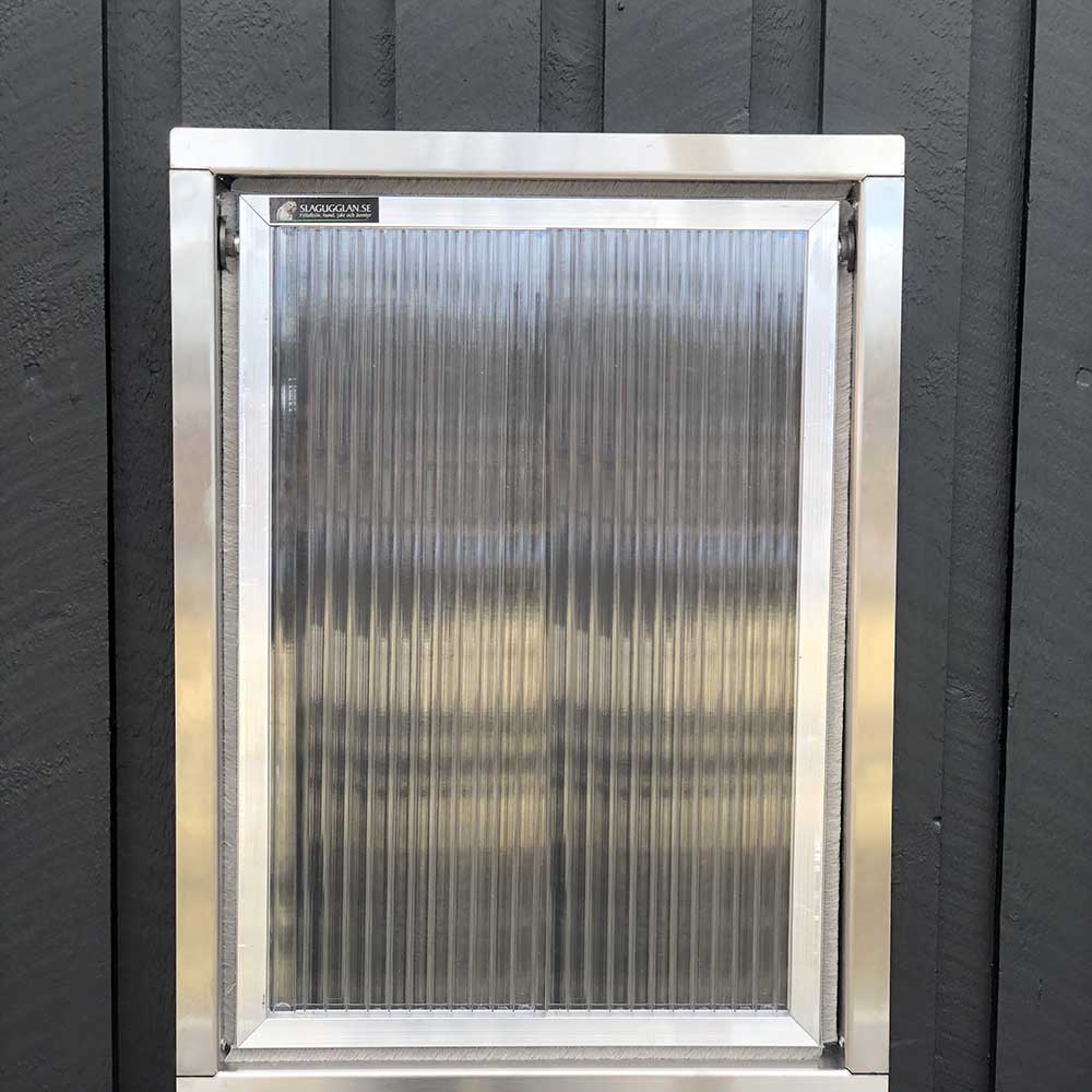 Dog door from Slagugglan Sweden