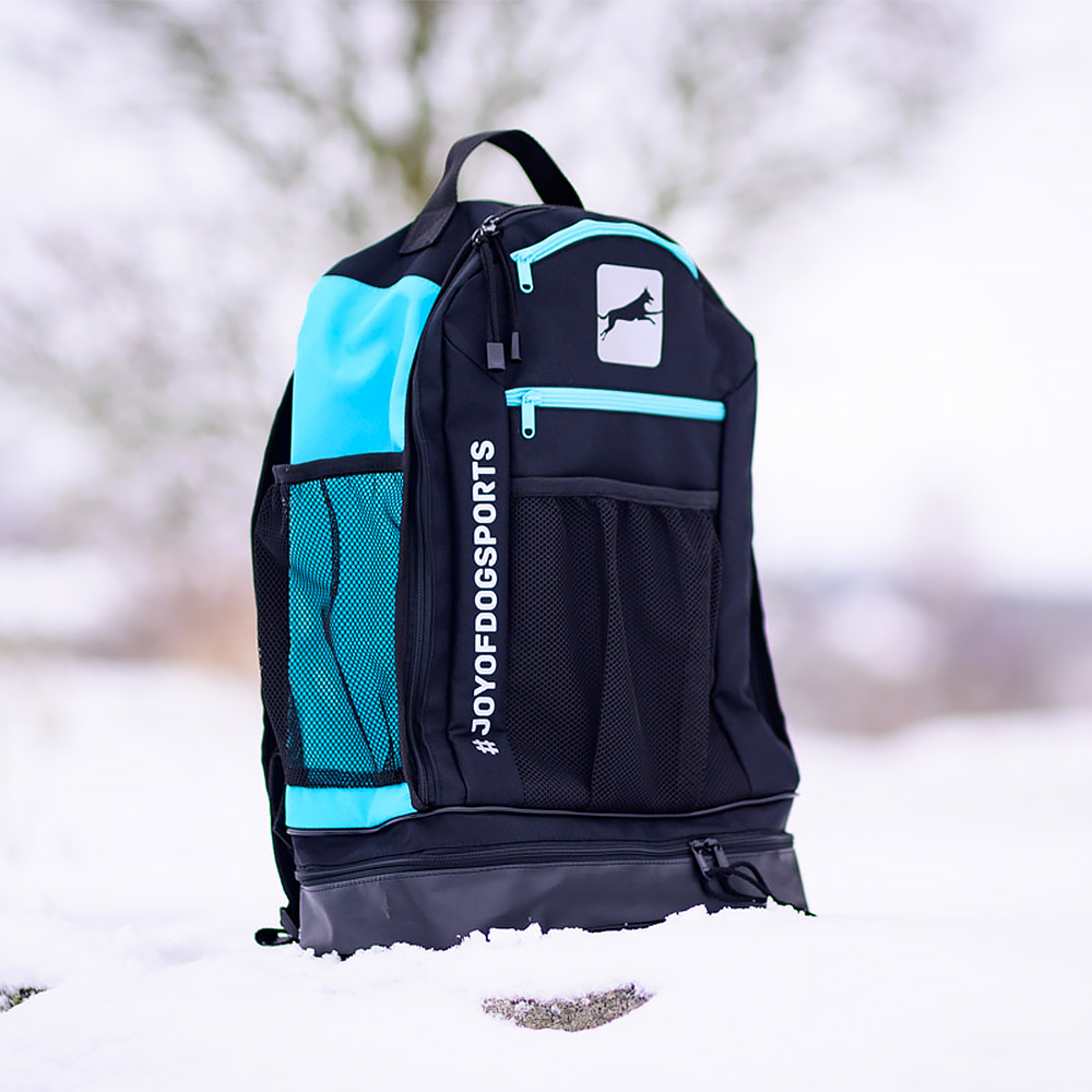SportsK9 backpack ryggsäcken med många fack 